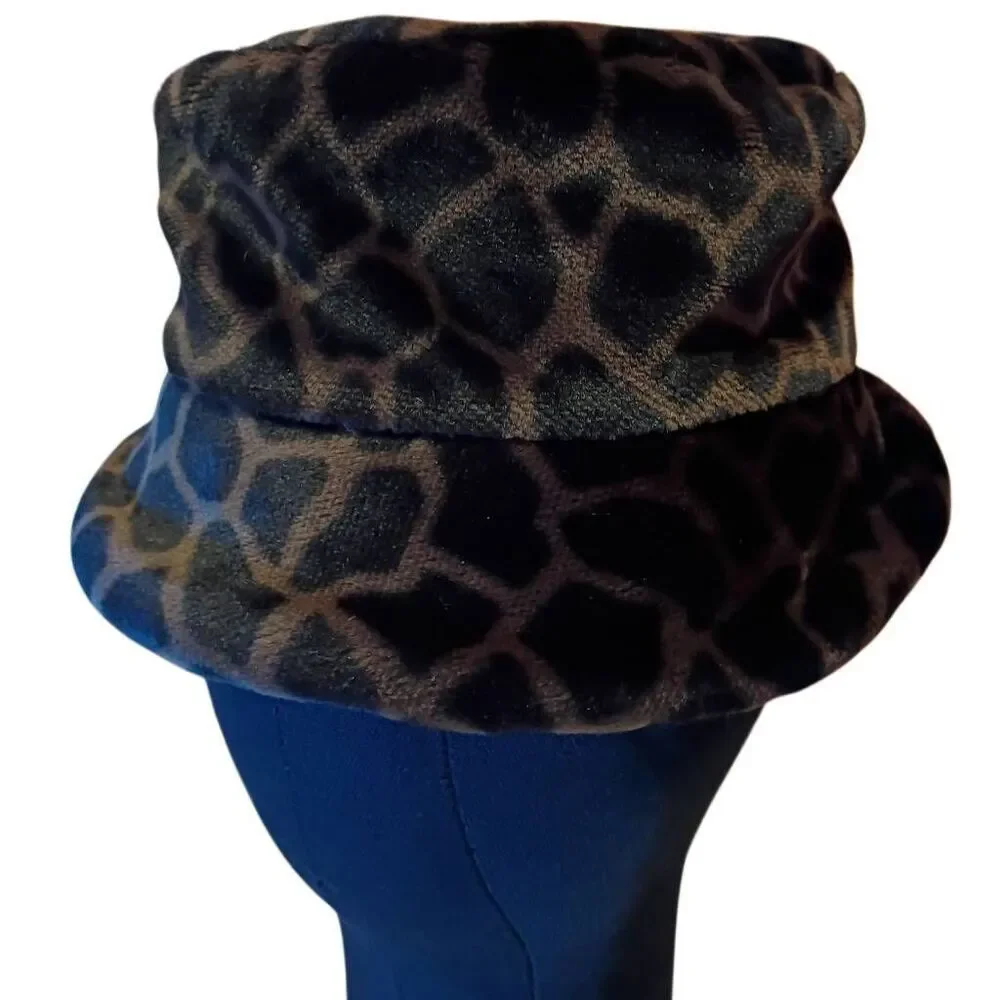 La Maison De La Fausse Fourrure Paris Vintage Fuzzy Leopard Polka Dot Bucket Hat